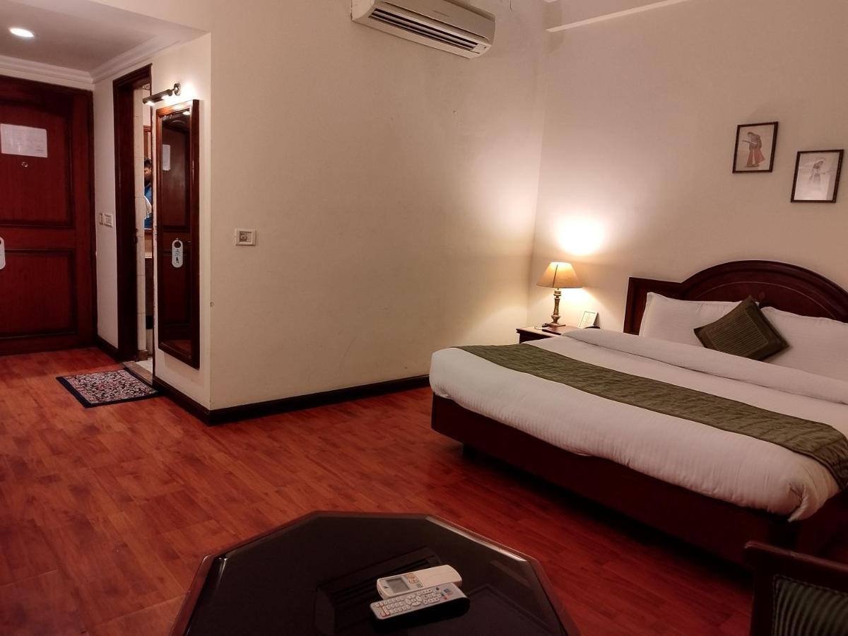 Hotel Sepal Bathinda Eksteriør bilde