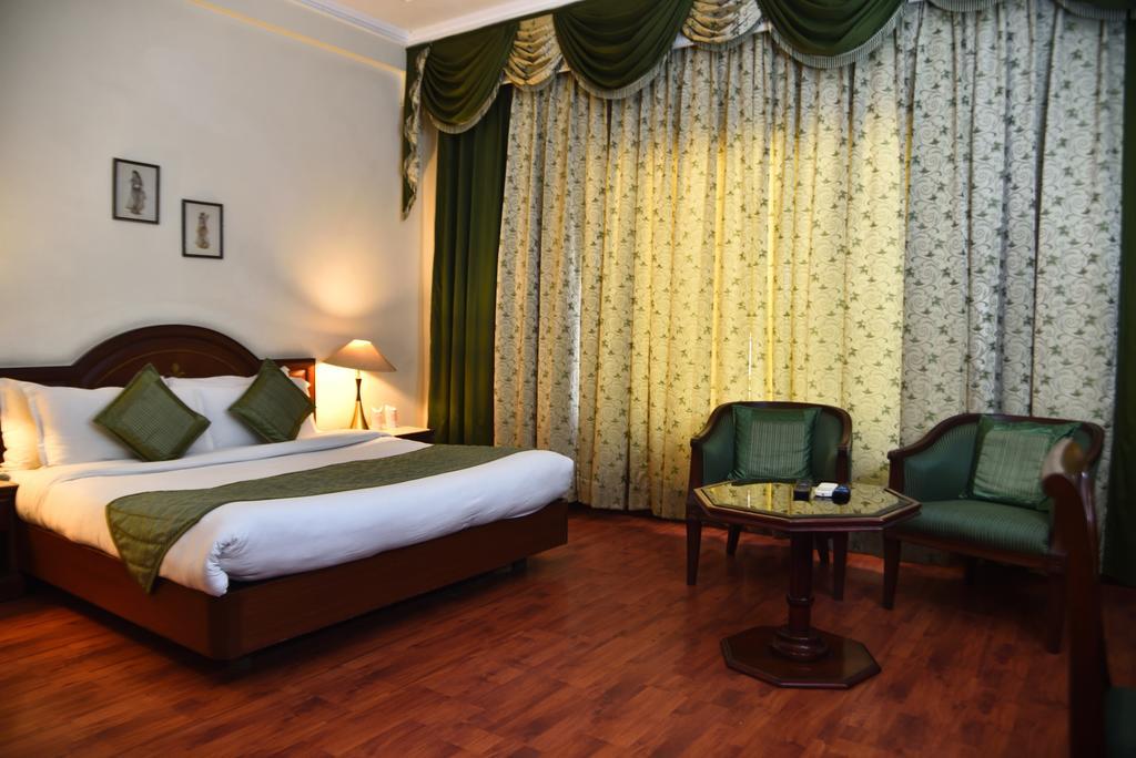 Hotel Sepal Bathinda Eksteriør bilde